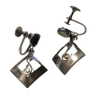 Vintage Alice Jewelry Earrings Silver Tone with Screw Back